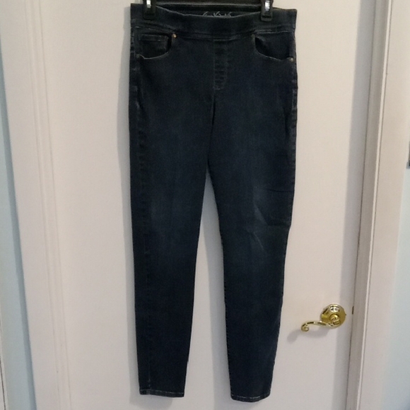 Gloria Vanderbilt Women's Jeans - Picture 2 of 8